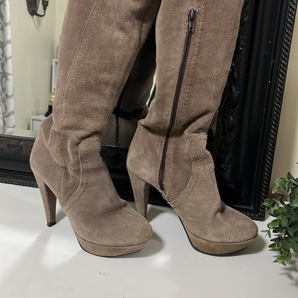 Made In Italy Leather Suede Knee High Boot Heel Tan Size EU 37 US 6.5 -7 - Picture 4 of 7